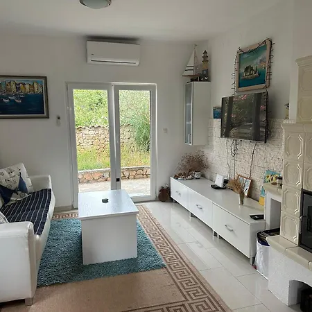 Matilda Vila Prvic Sepurine